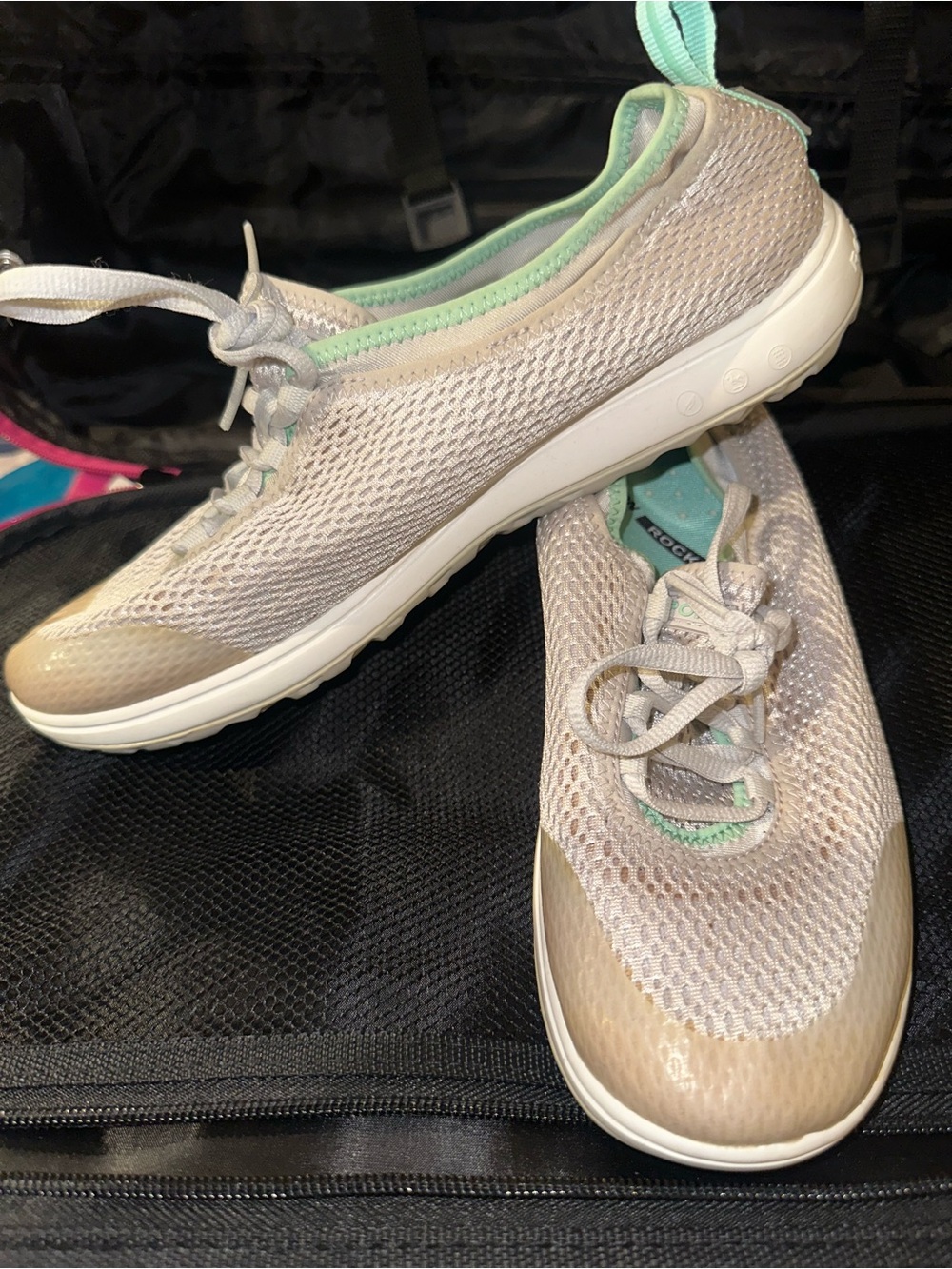 Rockport Women's Light Gray Sneakers with Mint Trim sz 9